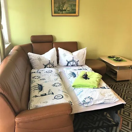 Ferienwohnung Direkt Am Ryck- Naehe Uni Und Kliniken Greifswald Exterior photo