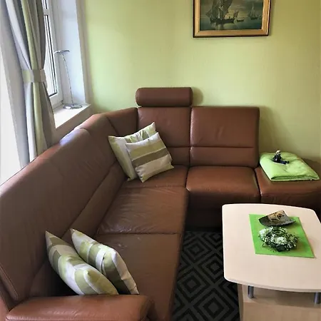 Ferienwohnung Direkt Am Ryck- Naehe Uni Und Kliniken Greifswald Exterior photo