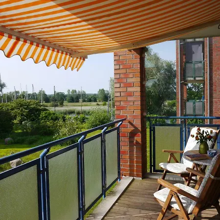 Ferienwohnung Direkt Am Ryck- Naehe Uni Und Kliniken Greifswald Exterior photo