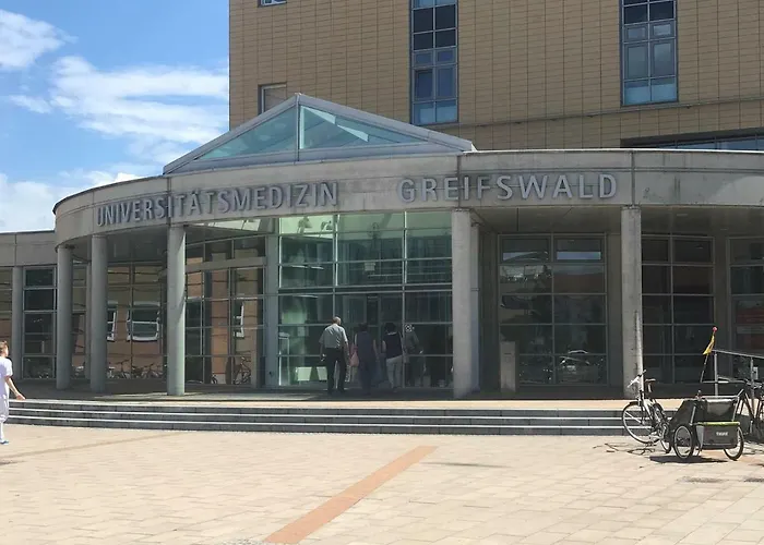 Ferienwohnung Direkt Am Ryck- Naehe Uni Und Kliniken