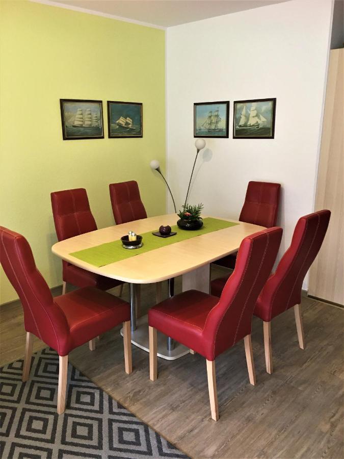 Apartment Direkt Am Ryck- Naehe Uni Und Kliniken Greifswald