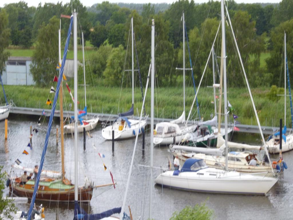 Apartment Direkt Am Ryck- Naehe Uni Und Kliniken